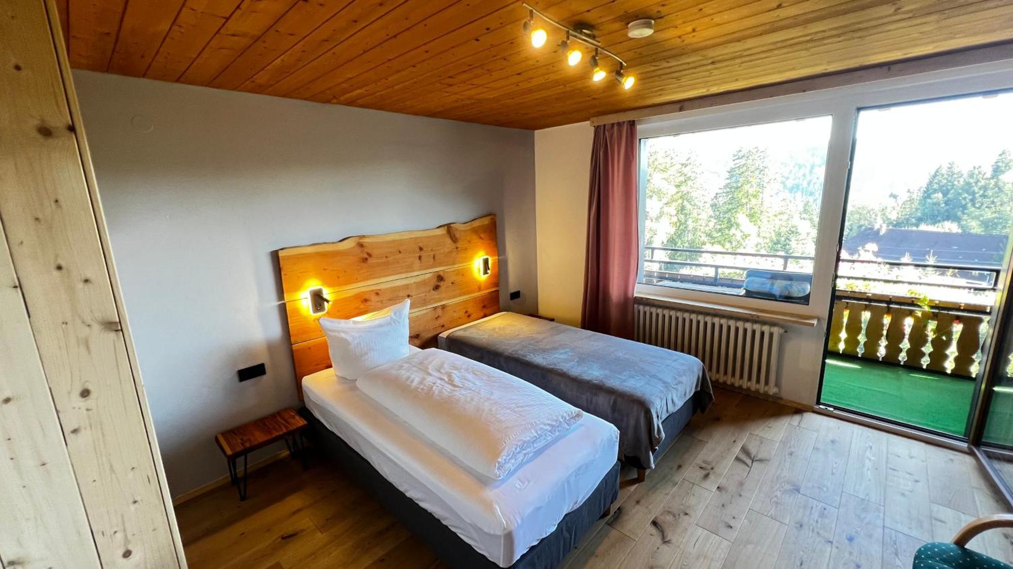 Boutique Hotel And Apartments Pension Sternen 托特莫斯 外观 照片