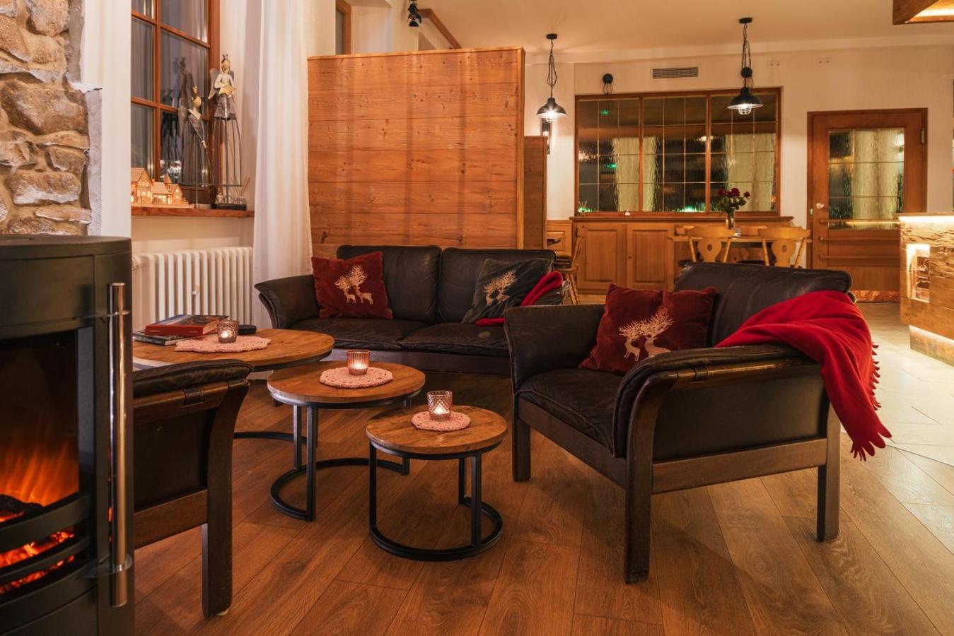 Boutique Hotel And Apartments Pension Sternen 托特莫斯 外观 照片